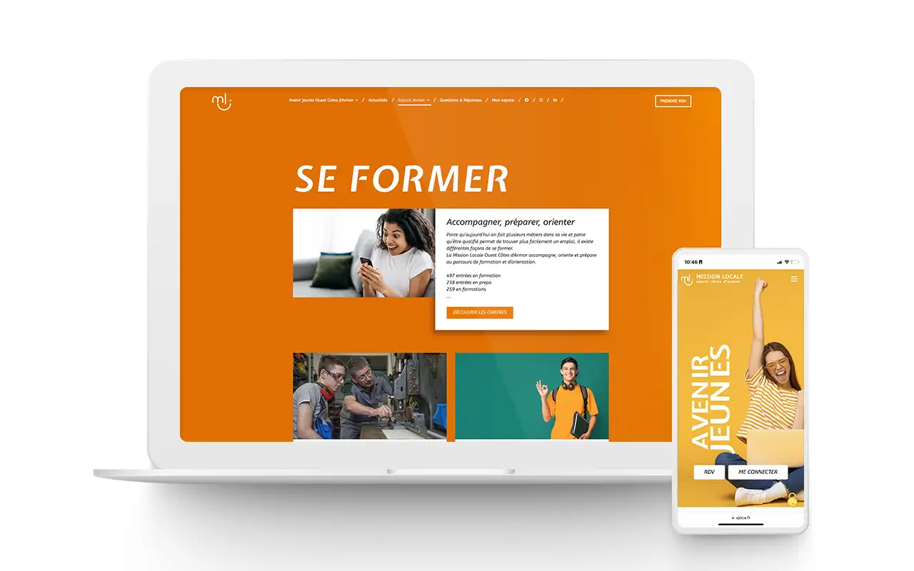 Jeune fille avec un ordinateur portable sur un fond jaune