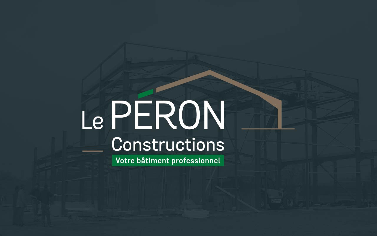 Contruction en transparence sur un fond bleu foncé